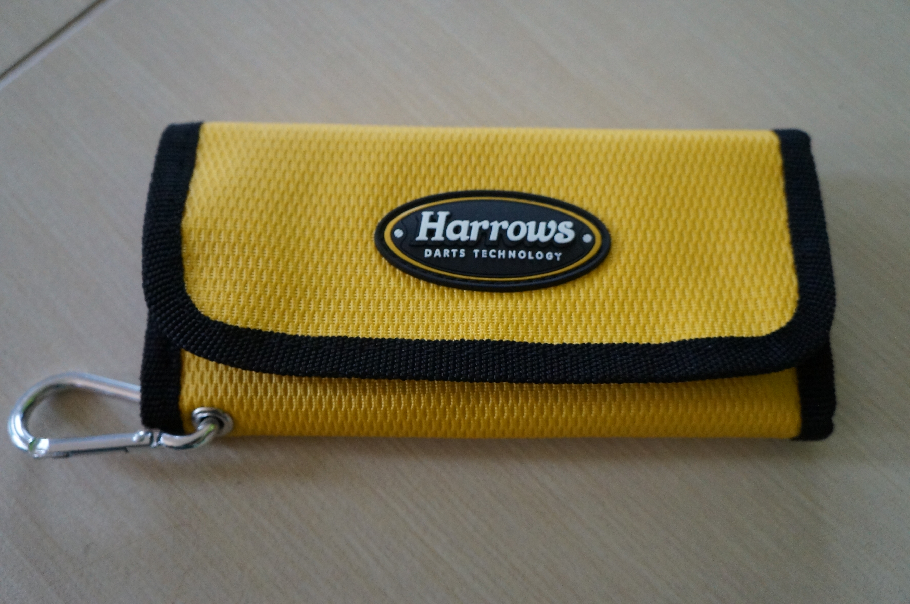 Pouzdro pro šipky Buzz Wallet Harrows