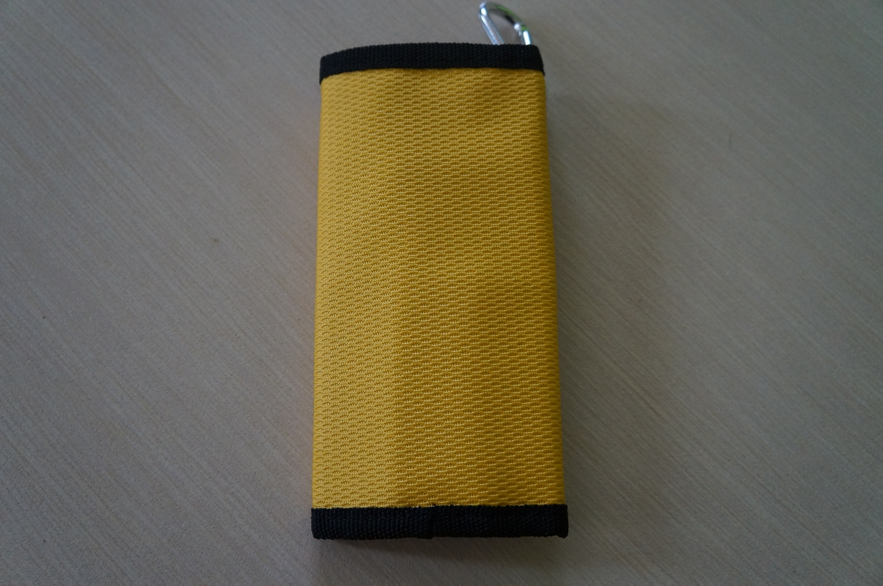 Pouzdro pro šipky Buzz Wallet Harrows