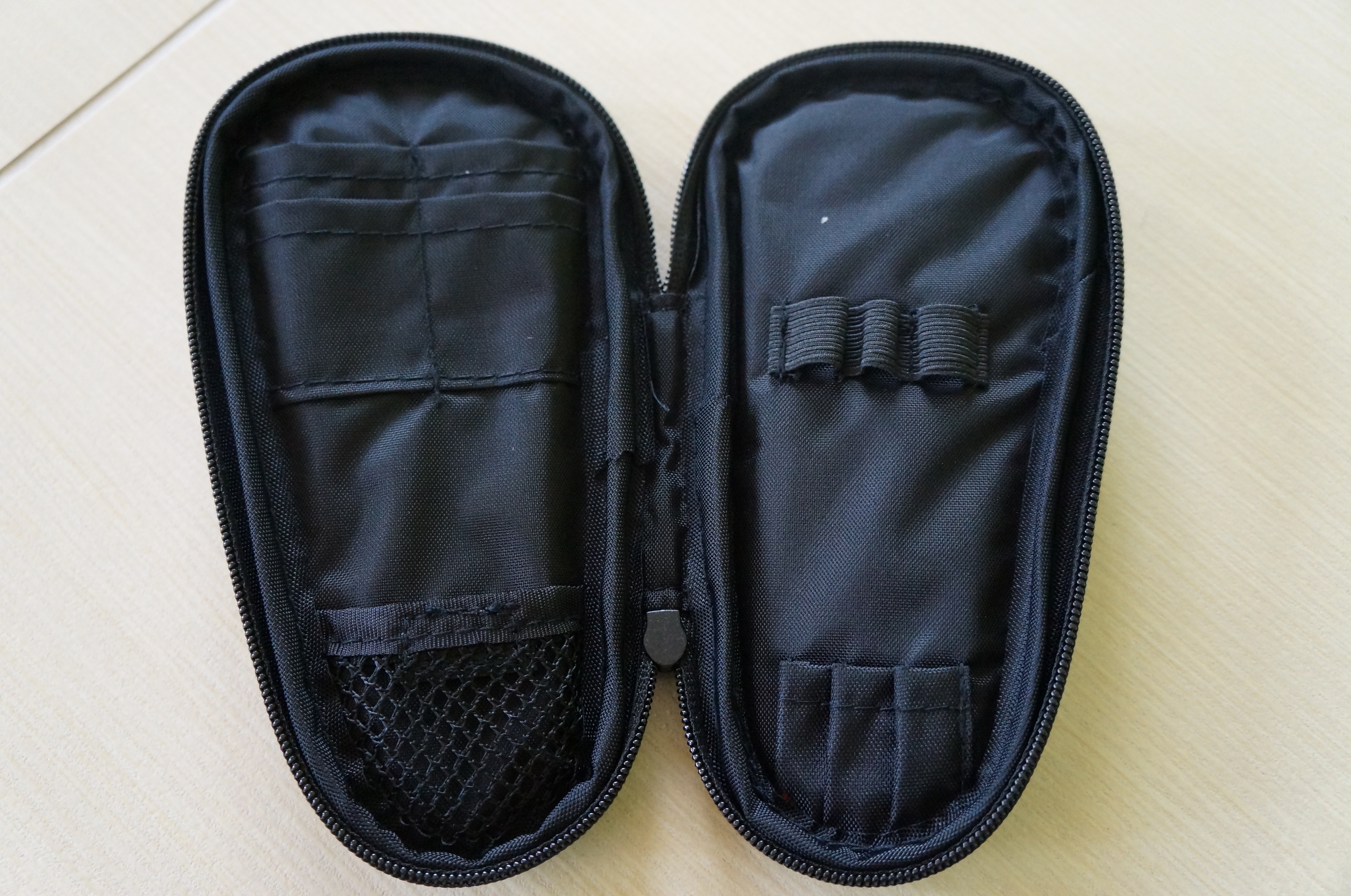 Pouzdro pro šipky Vector Wallet Harrows