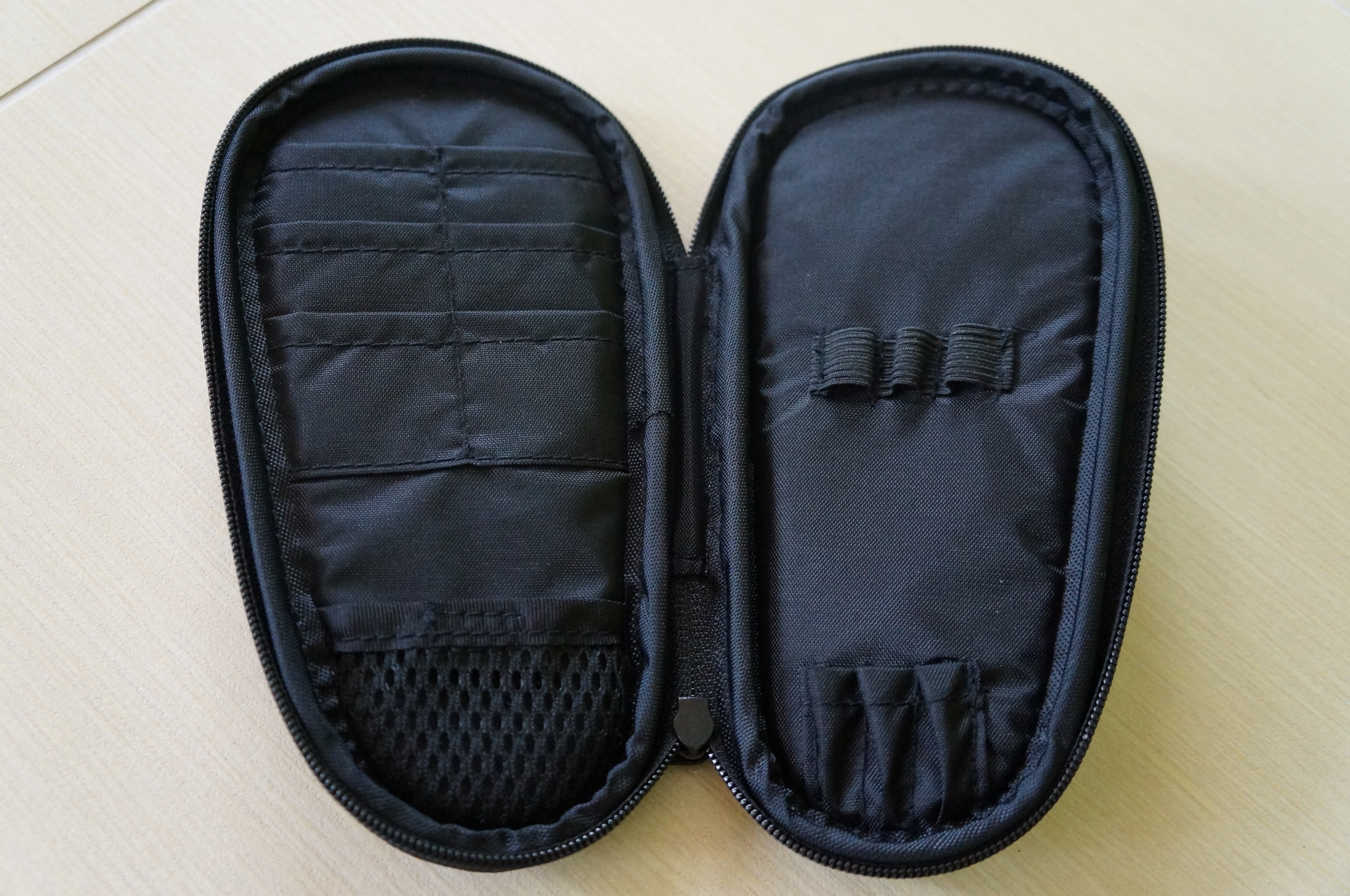 Pouzdro pro šipky Graflite Wallet Harrows