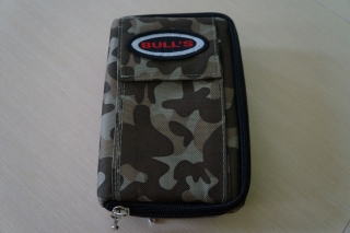 Pouzdro pro šipky Multi Pak Wallet maskáčové Bull´s 66344